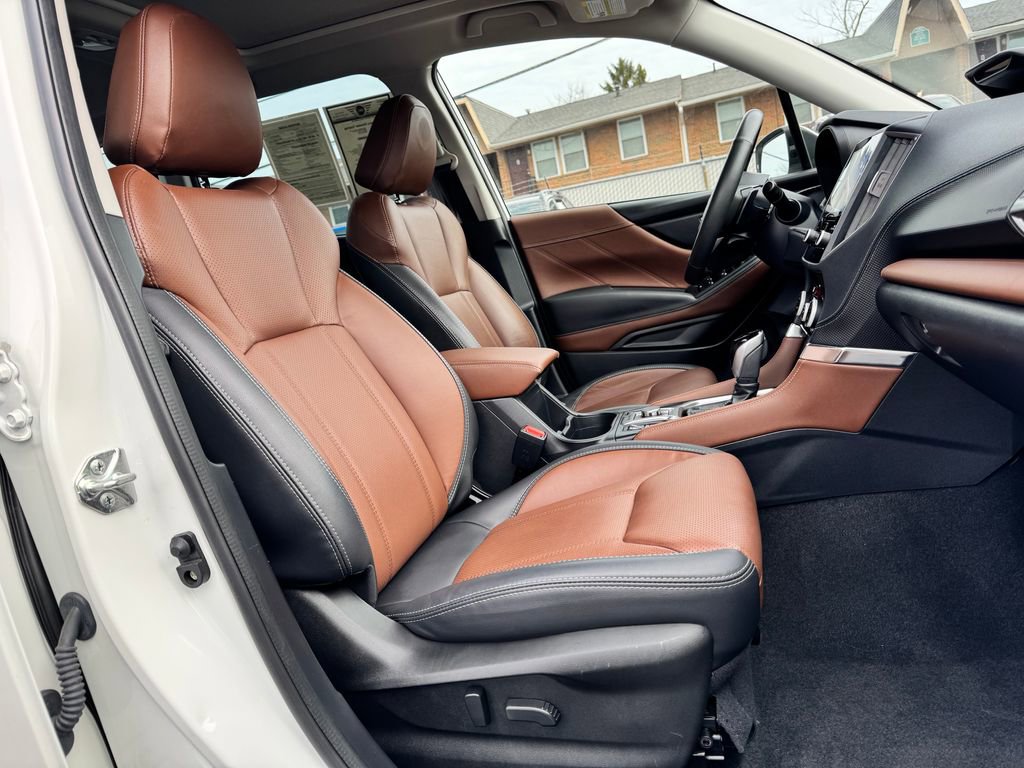 Used 2023 Subaru Forester Touring image 9
