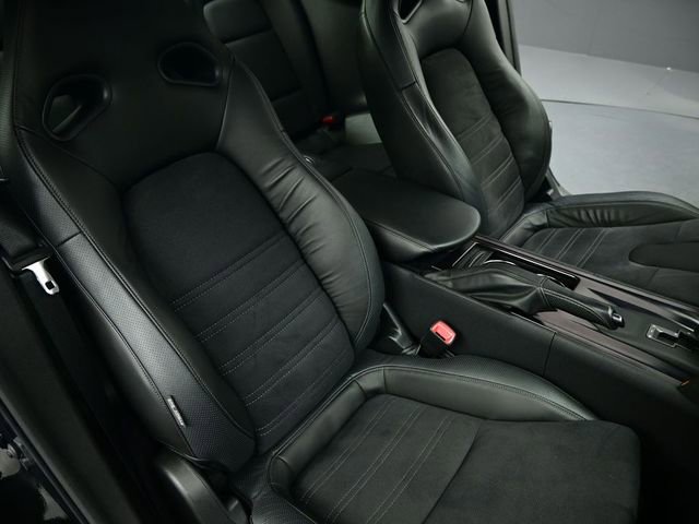 Used 2012 Nissan GT-R Premium image 67