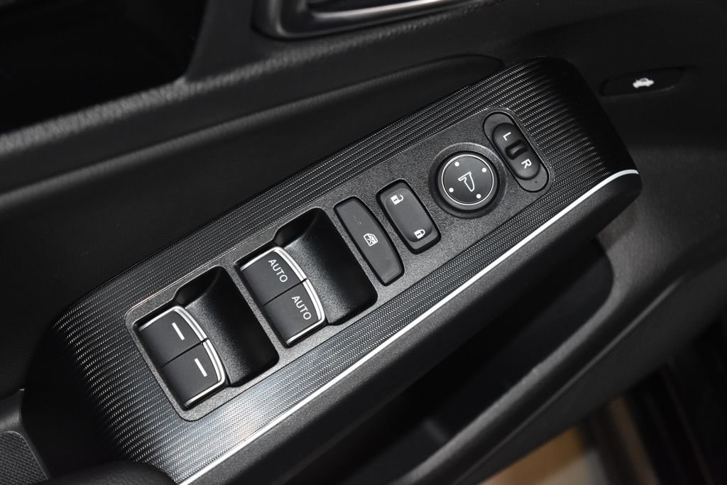 Used 2025 Honda Civic Sport image 5