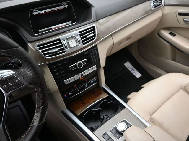 Used 2014 Mercedes-Benz E 350 4MATIC Sedan image 22