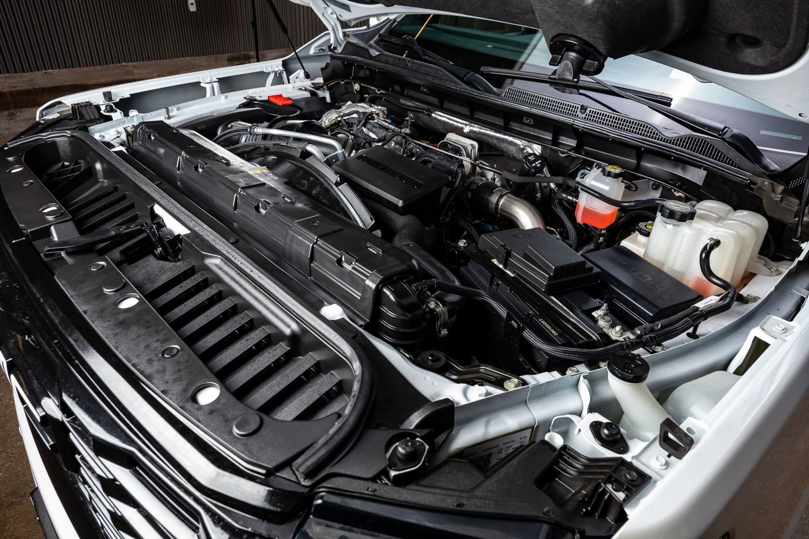 Used 2025 GMC Sierra 2500 Denali Ultimate w/ Max Trailering Package image 40