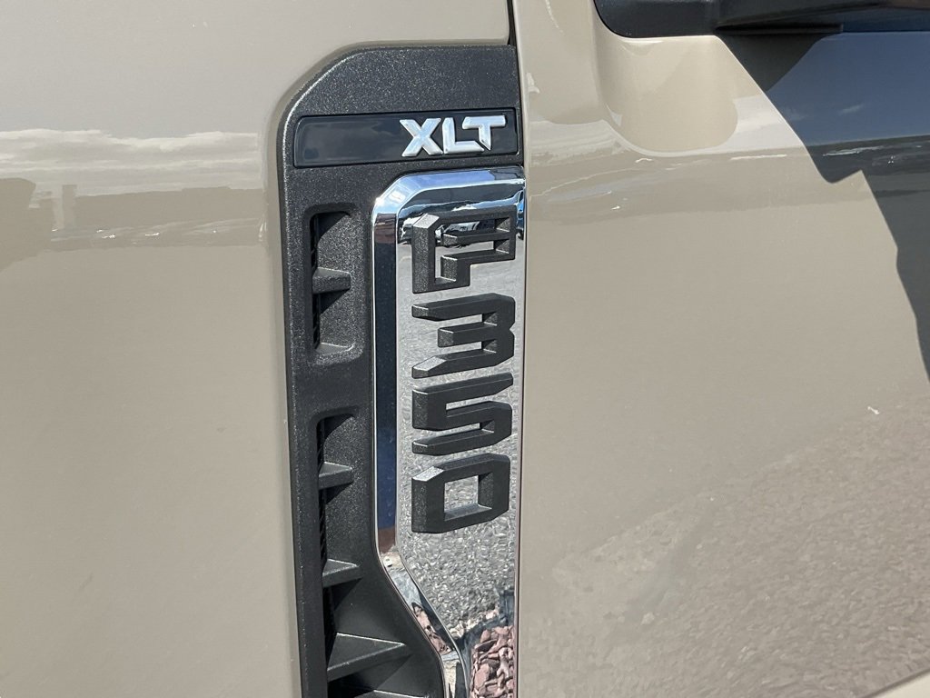 New 2026 Ford F350 XLT image 27