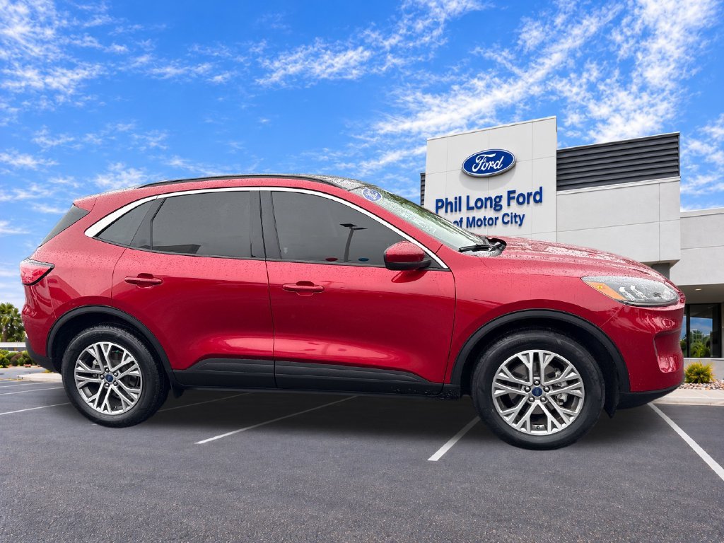 Certified 2022 Ford Escape SEL AWD/4WD image 10