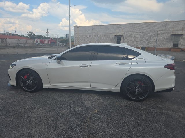 Certified 2023 Acura TLX Type S AWD/4WD image 5