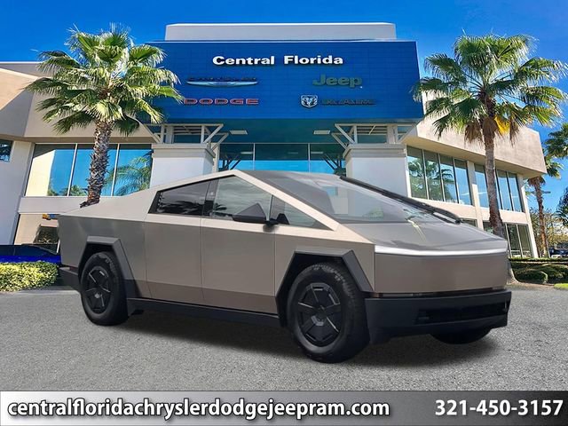 Used 2024 Tesla Cybertruck AWD Crew Cab image 1