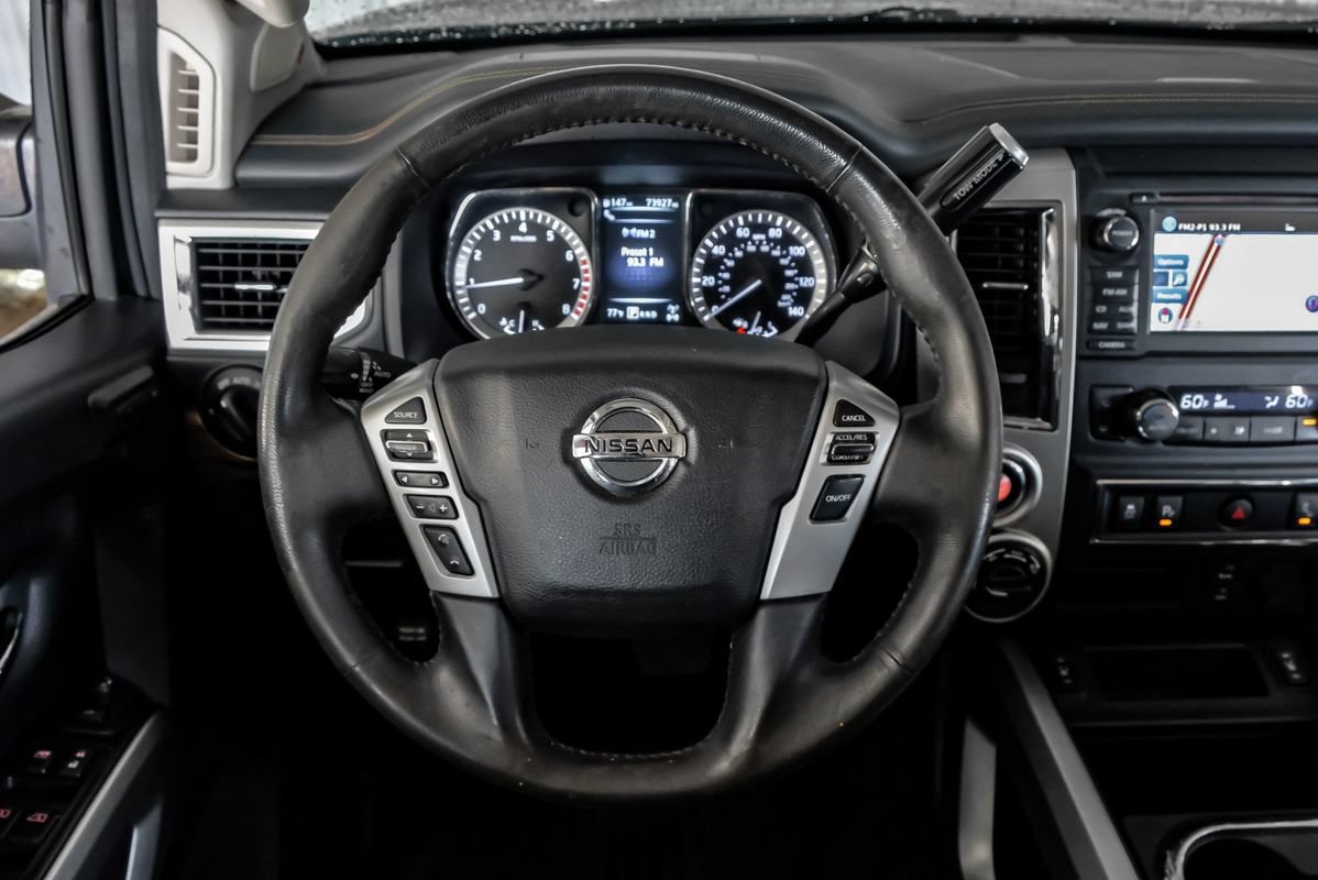 Used 2017 Nissan Titan SL AWD/4WD image 15