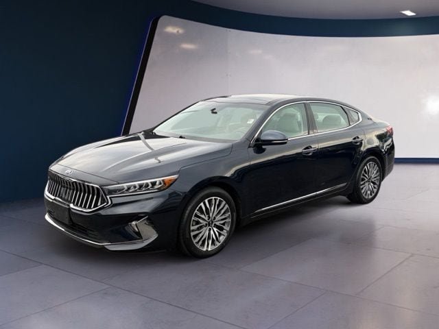 Used 2020 Kia Cadenza Technology