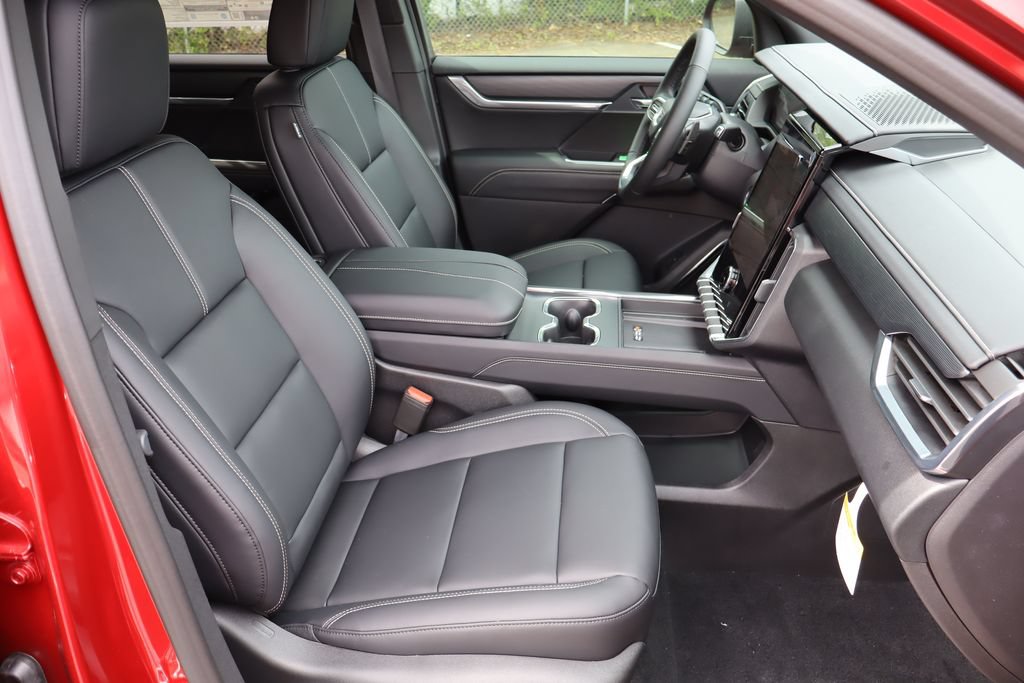 New 2026 GMC Acadia Elevation w/ Elevation Premium Package AWD/4WD image 27