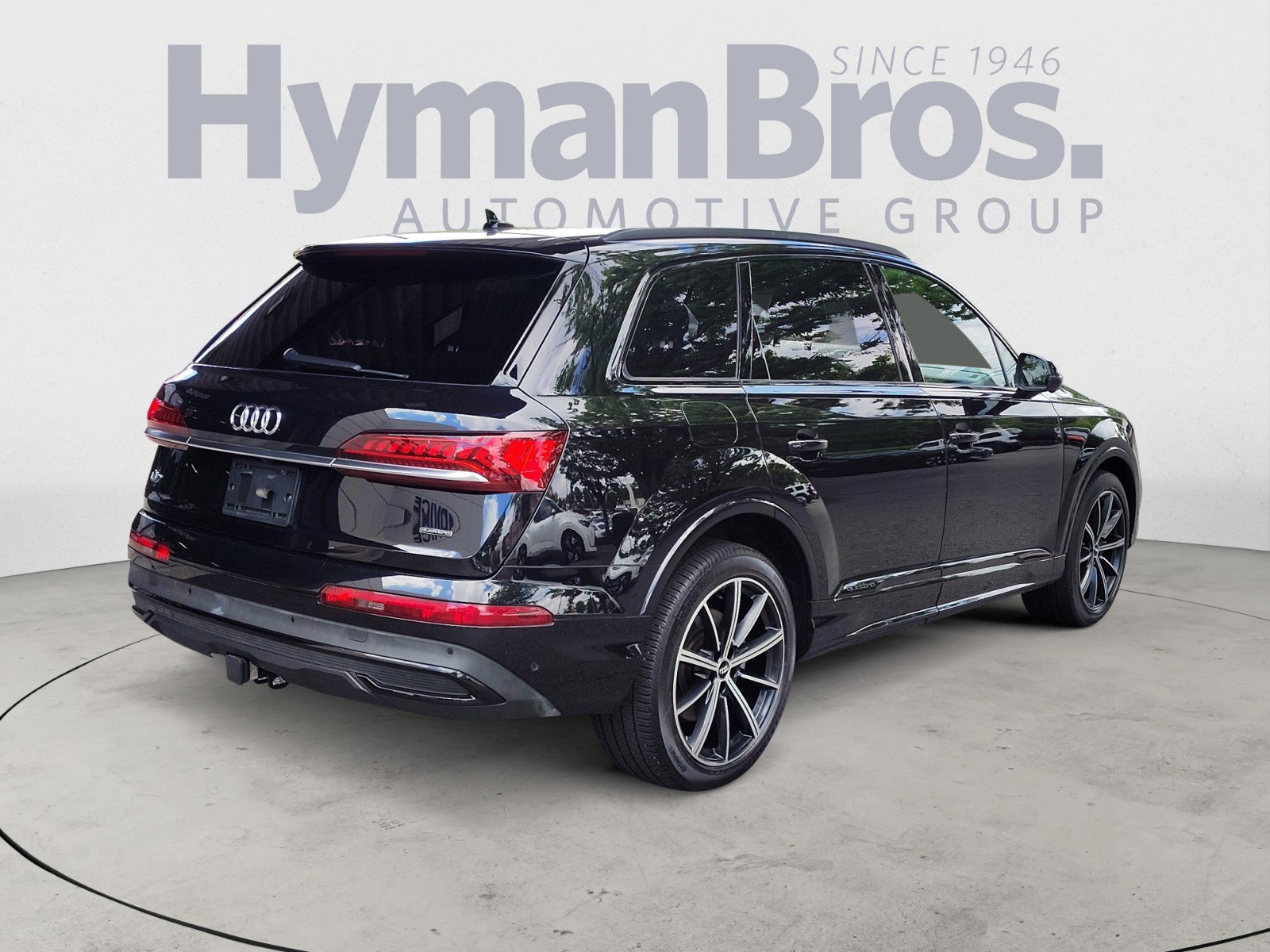 Used 2020 Audi Q7 3.0T Prestige w/ Prestige Package AWD/4WD image 3