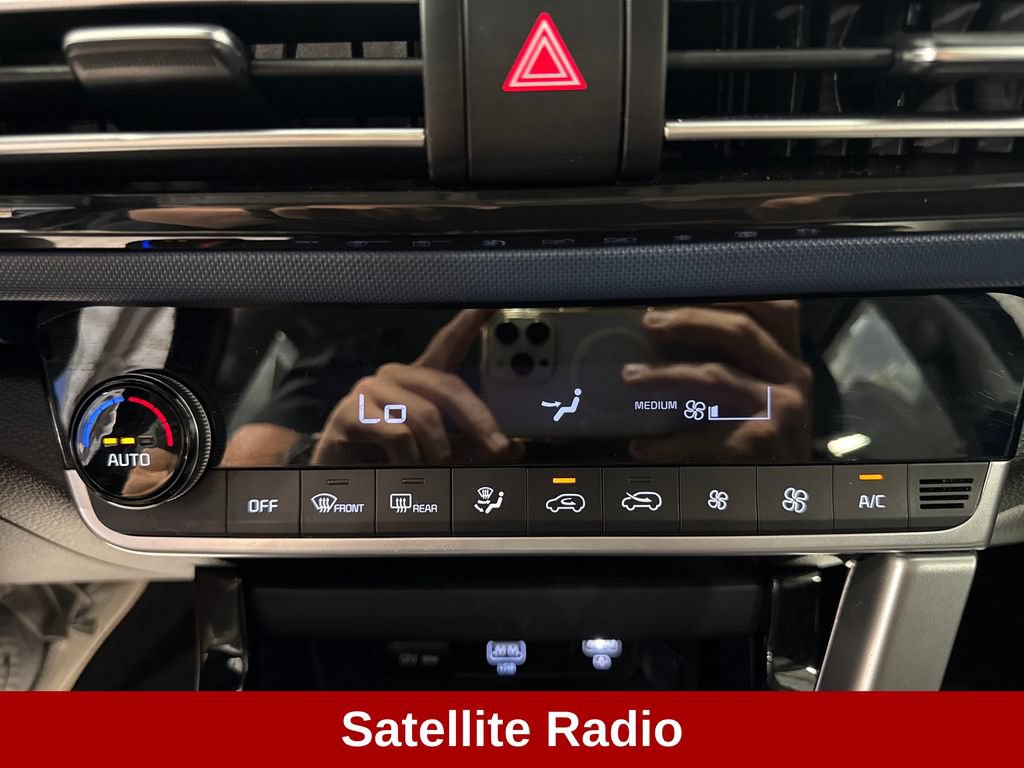 Used 2023 Kia Seltos S w/ Navigation Package AWD/4WD image 15