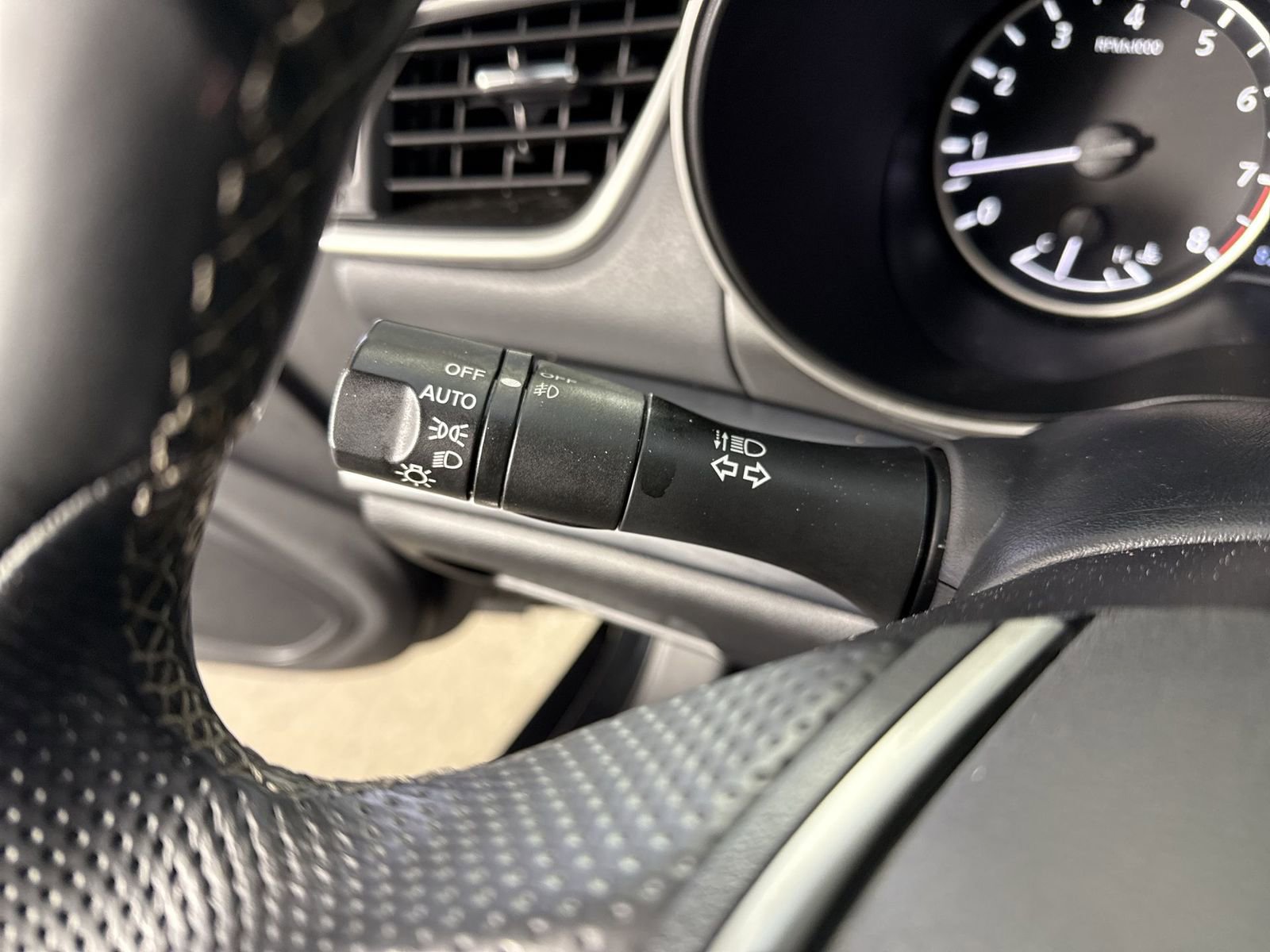 Used 2019 Nissan Maxima Platinum w/ Illumination Package image 16