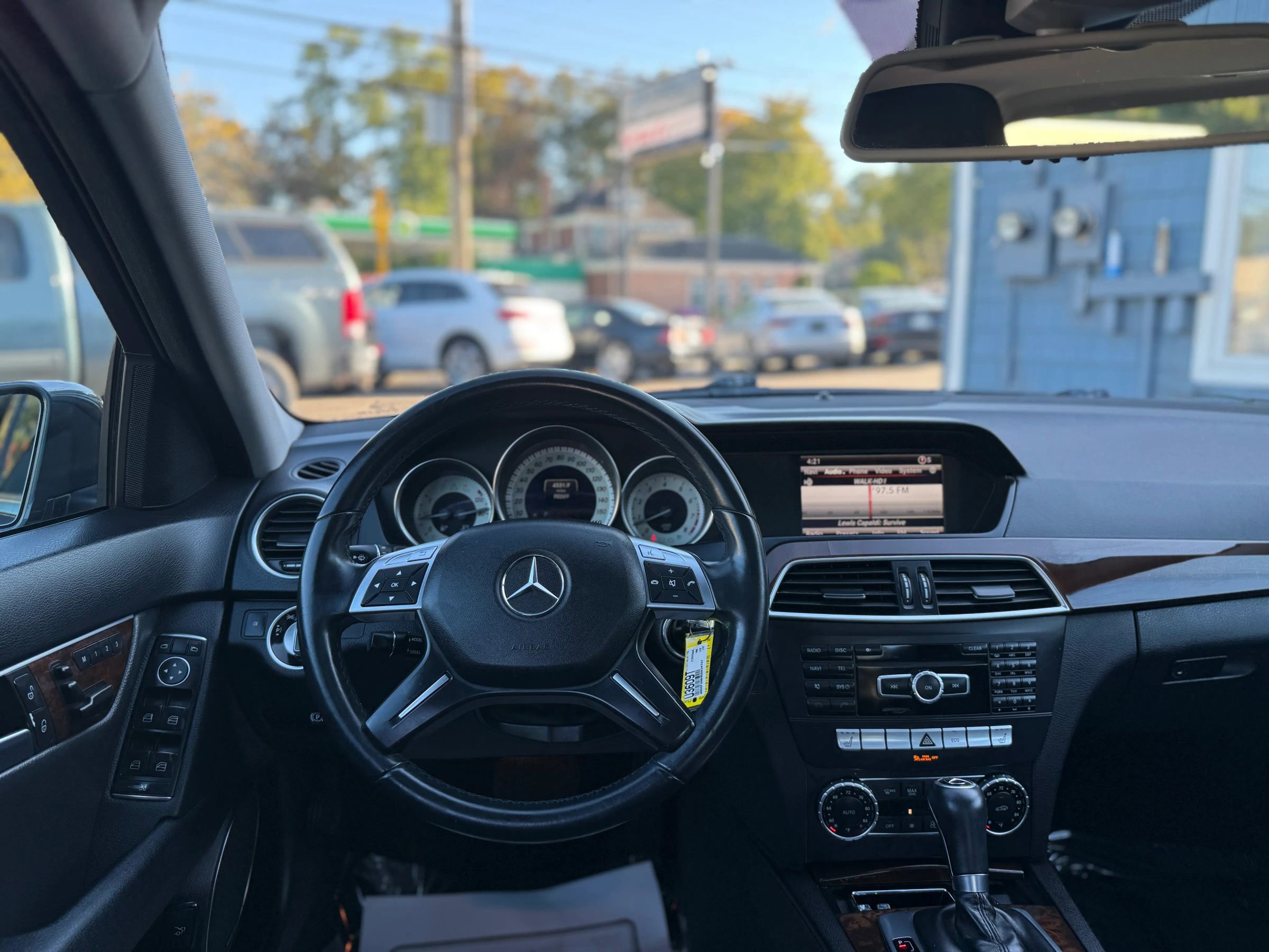 Used 2013 Mercedes-Benz C 300 4MATIC Sedan image 15