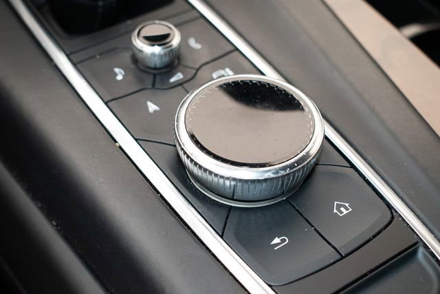 Used 2021 Cadillac Escalade Sport Platinum AWD/4WD image 37