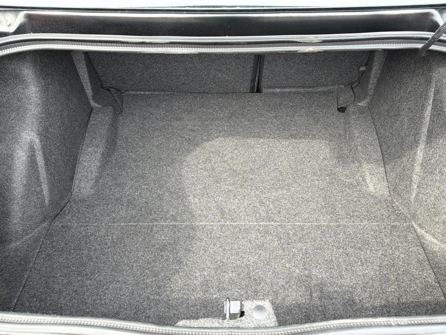 Used 2019 Dodge Challenger SRT Hellcat image 30