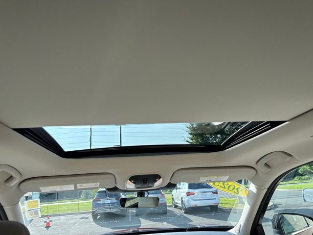 Certified 2025 INFINITI QX60 Luxe AWD/4WD image 28