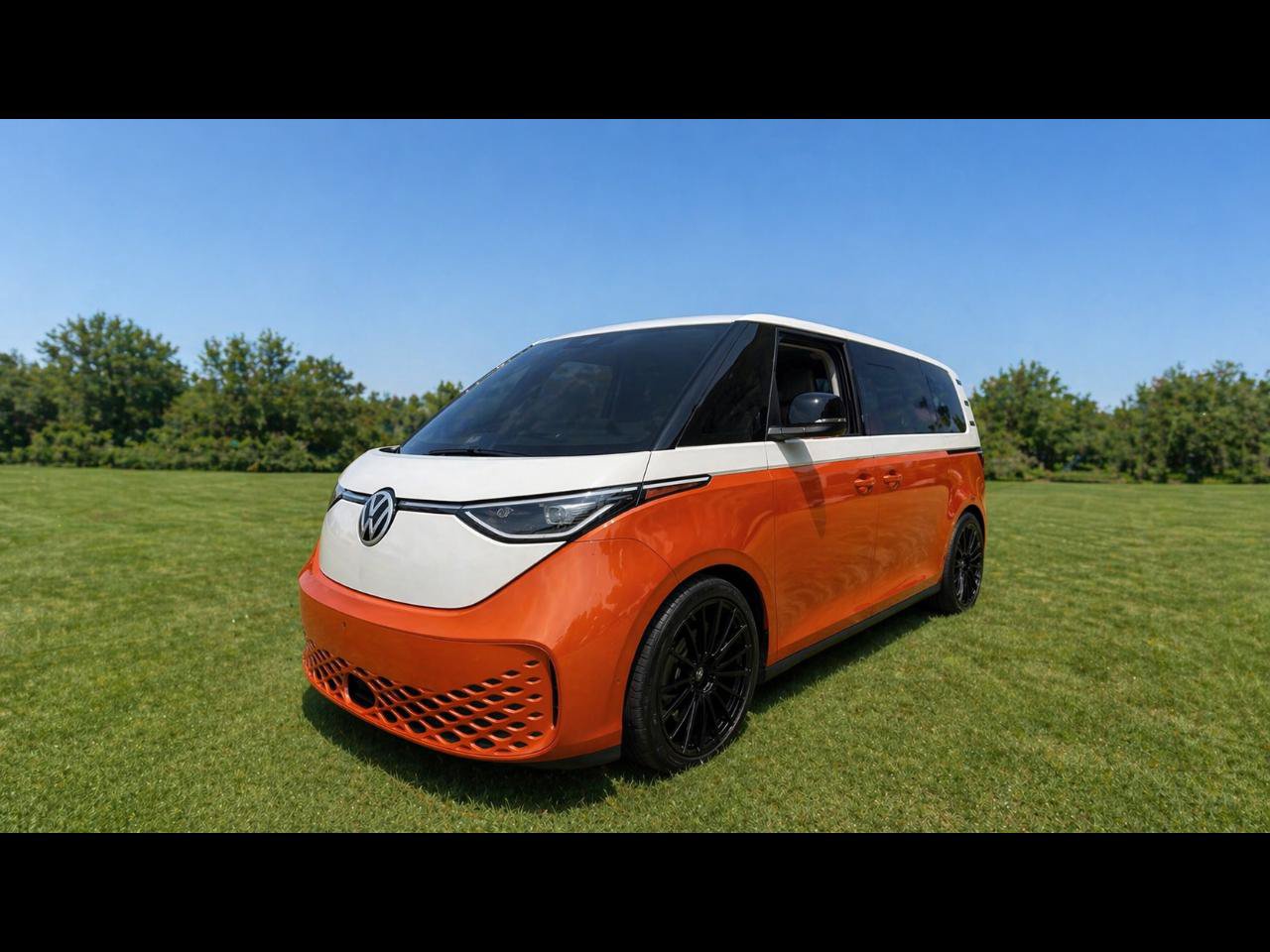 Used 2025 Volkswagen ID. Buzz 1st Edition AWD/4WD image 1