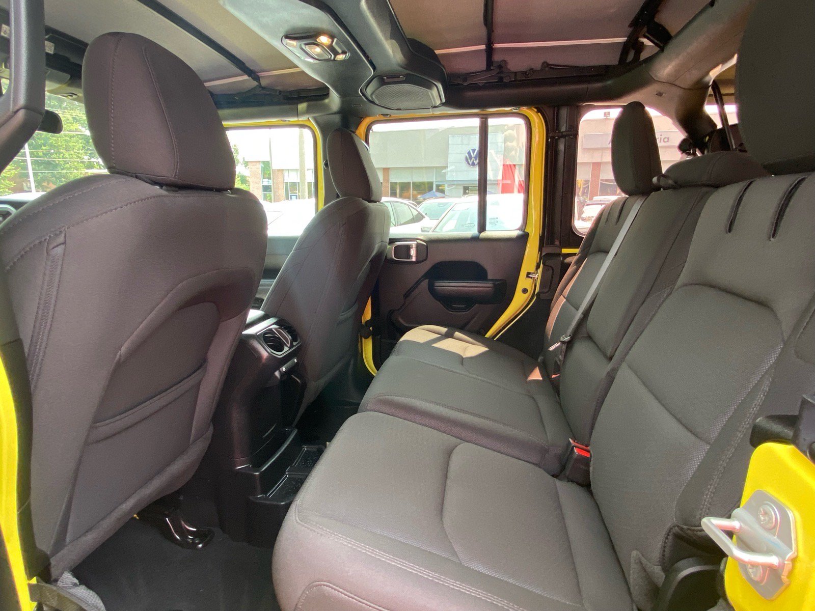 Used 2023 Jeep Wrangler Unlimited AWD/4WD image 19