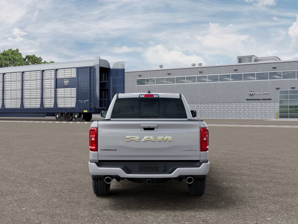 New 2025 RAM 1500 Laramie w/ Sport Appearance Package AWD/4WD image 8