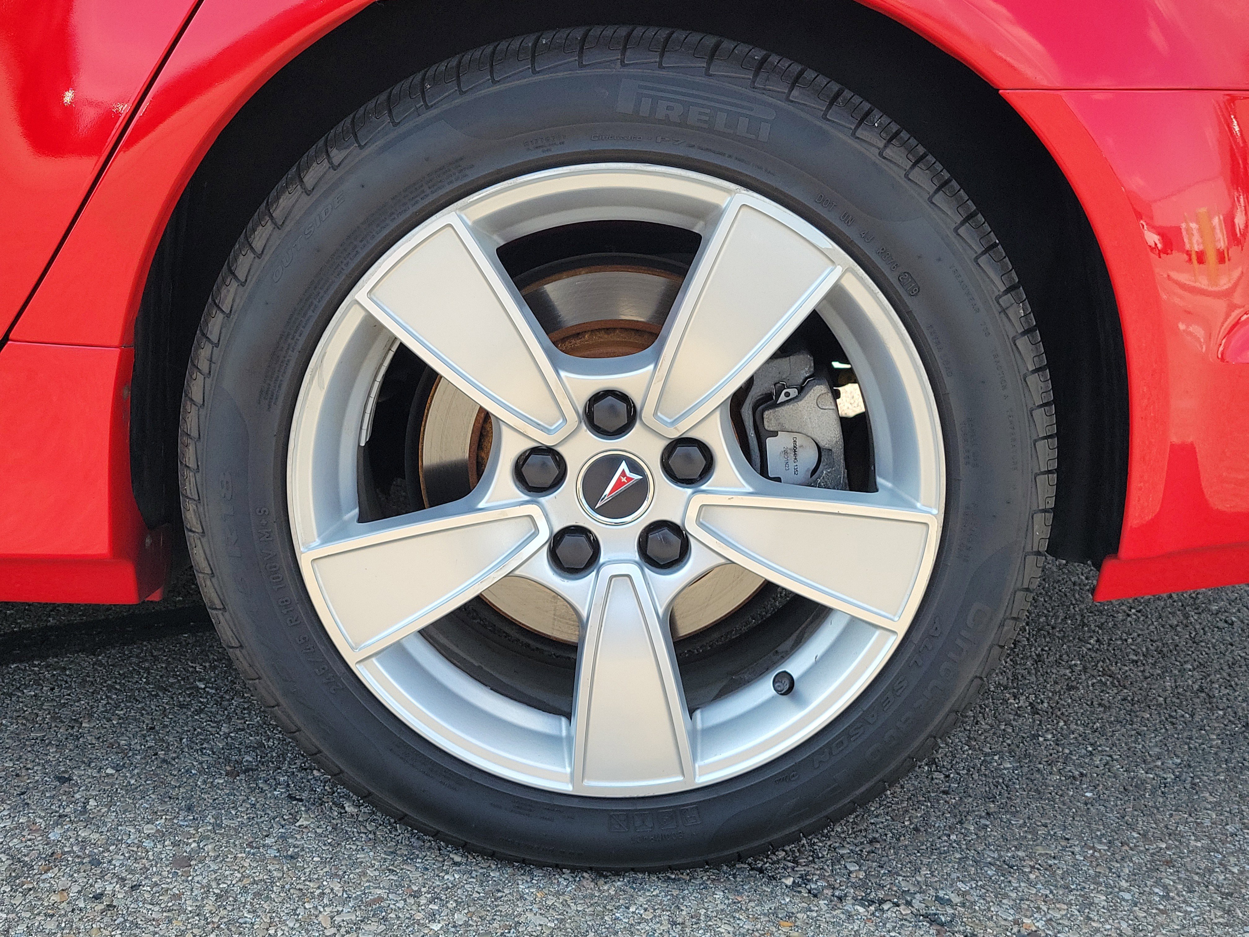 Used 2009 Pontiac G8 GT w/ Premium Package image 5