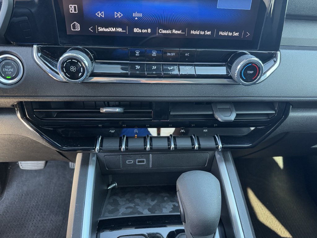 Used 2026 Chevrolet Colorado W/T RWD image 25