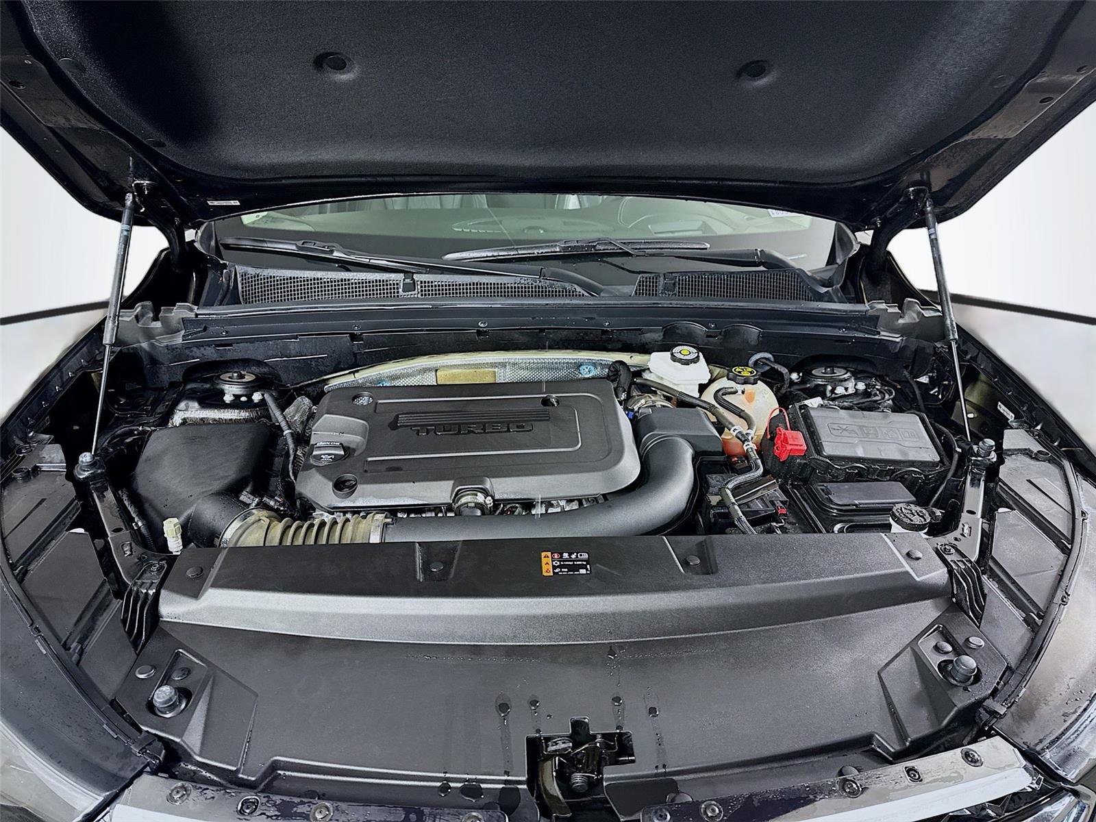 Used 2023 Buick Envision Avenir image 25