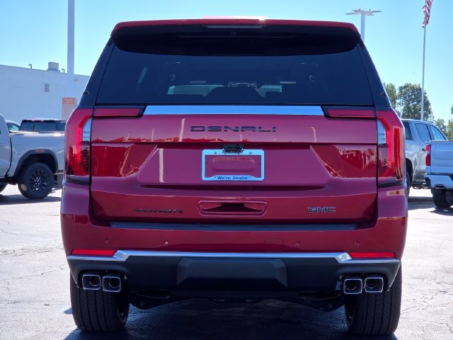 New 2026 GMC Yukon Denali w/ Denali Reserve Package AWD/4WD image 18
