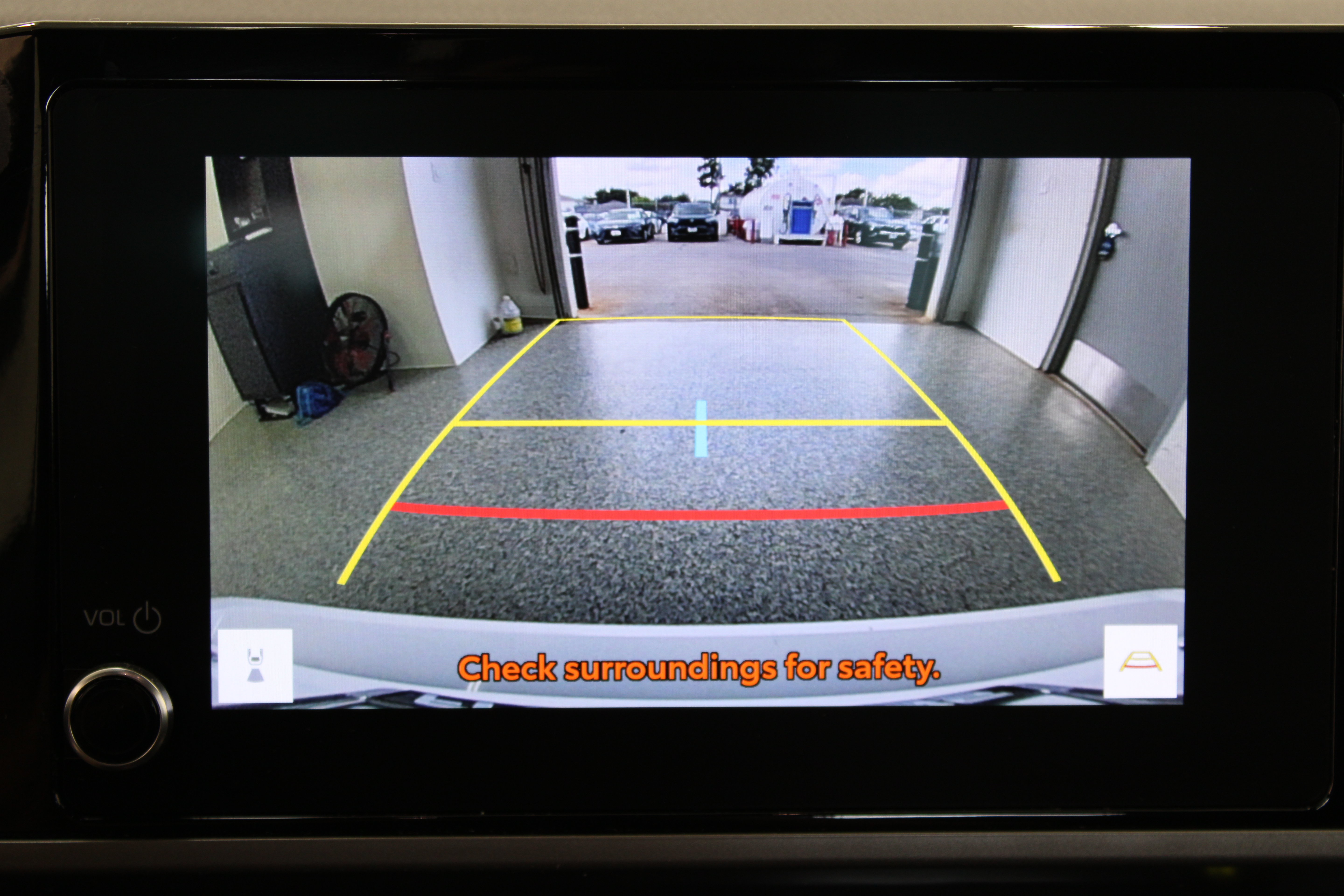 Used 2025 Toyota Camry SE FWD image 21