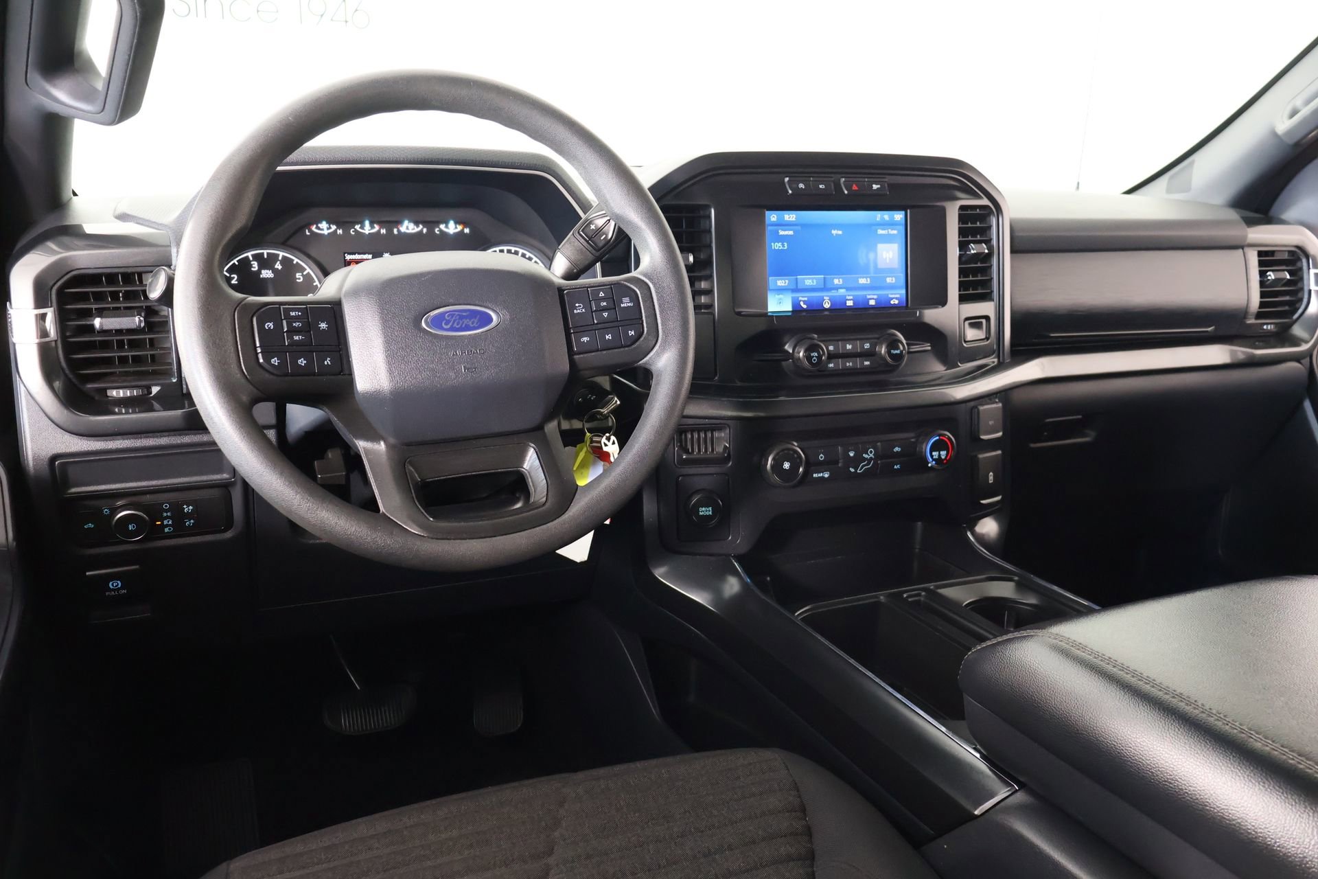 Used 2021 Ford F150 XL w/ STX Appearance Package RWD image 2