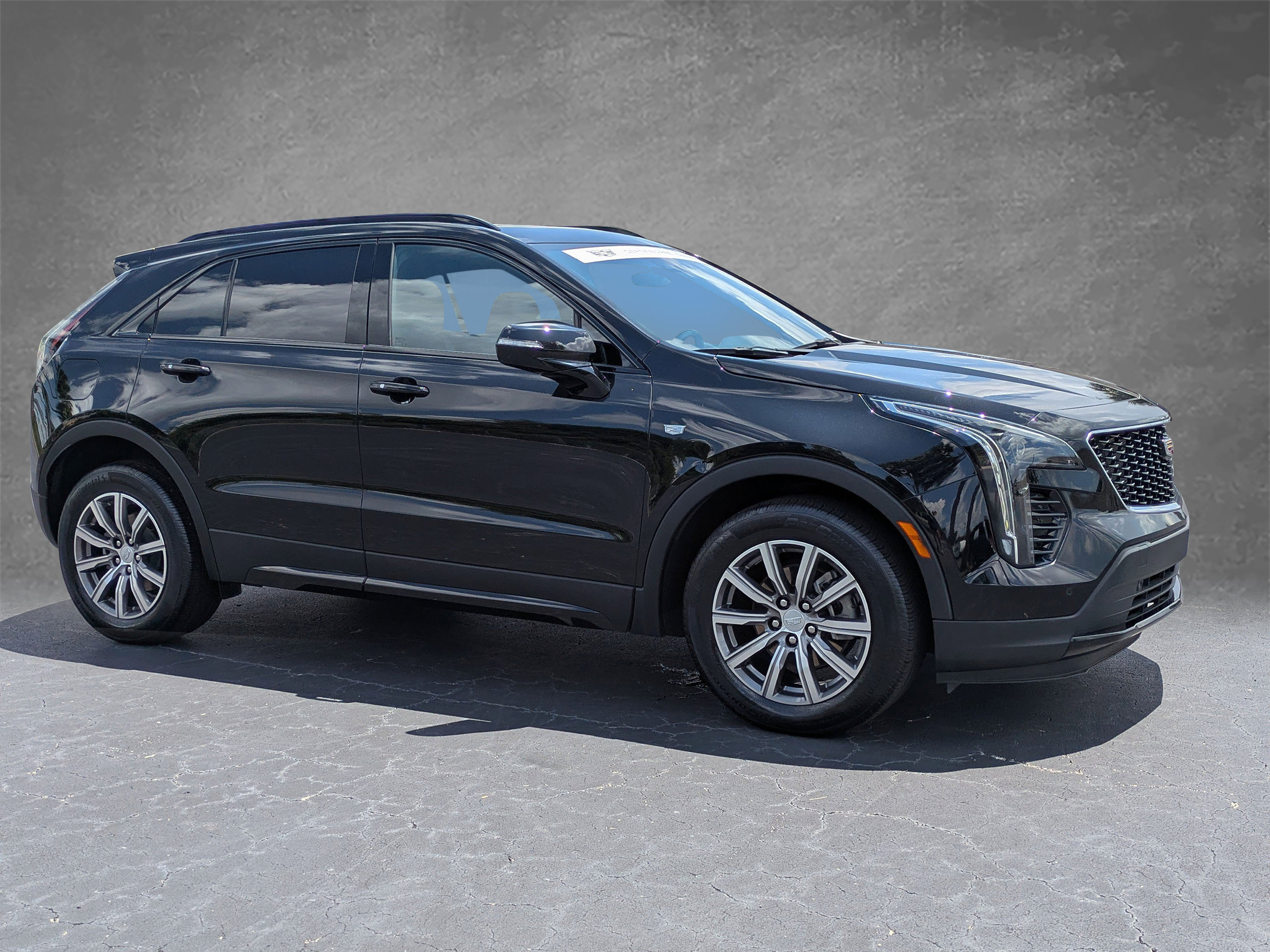 Certified 2023 Cadillac XT4 Sport w/ Cold Weather Package AWD/4WD image 7