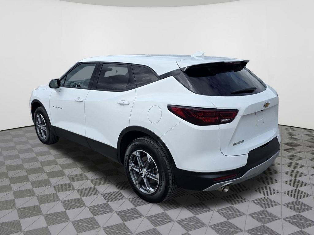 Used 2024 Chevrolet Blazer LT image 13