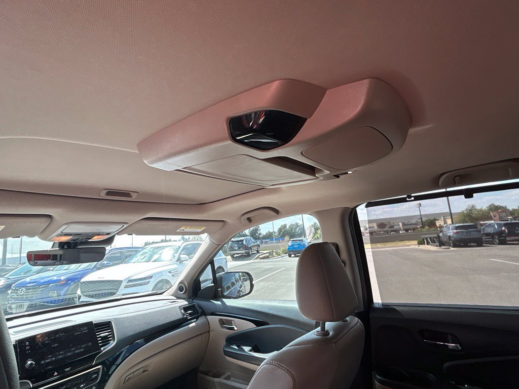 Used 2022 Honda Pilot Touring image 25