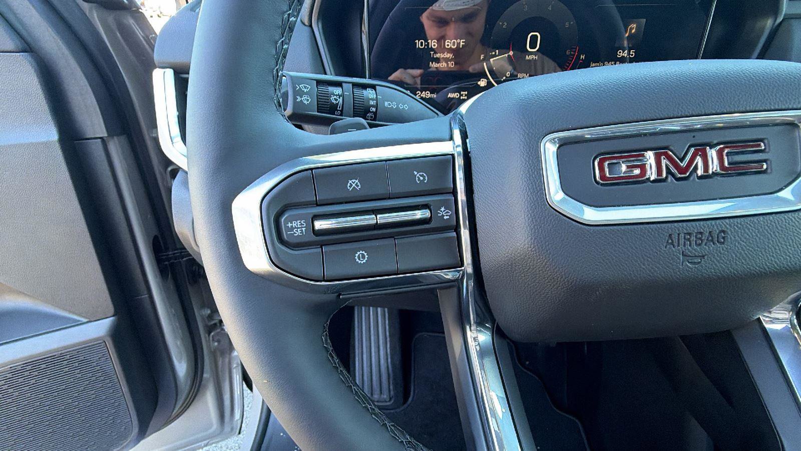 New 2026 GMC Terrain Elevation w/ Elevation Premium Package image 17