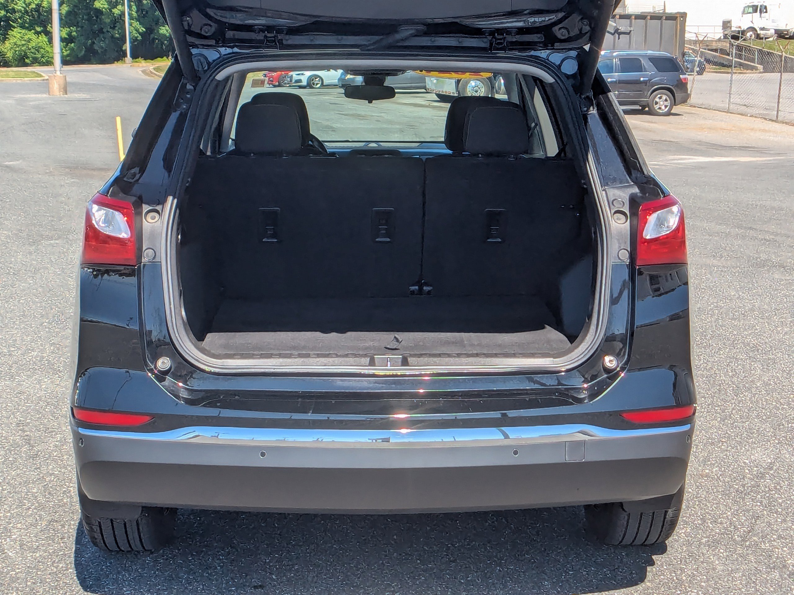 Used 2021 Chevrolet Equinox LT AWD/4WD image 8