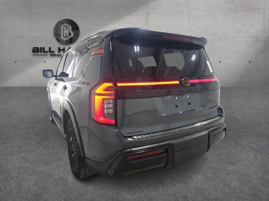 Used 2025 Nissan Armada PRO-4X image 4