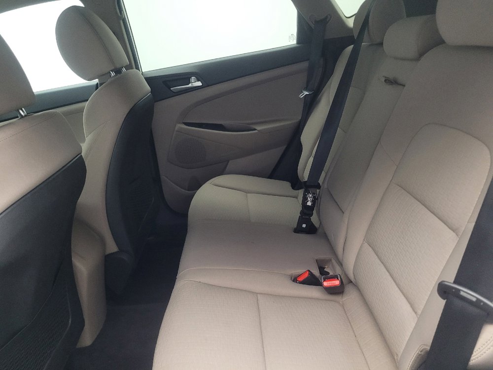 Used 2021 Hyundai Tucson Value w/ Cargo Package FWD image 18