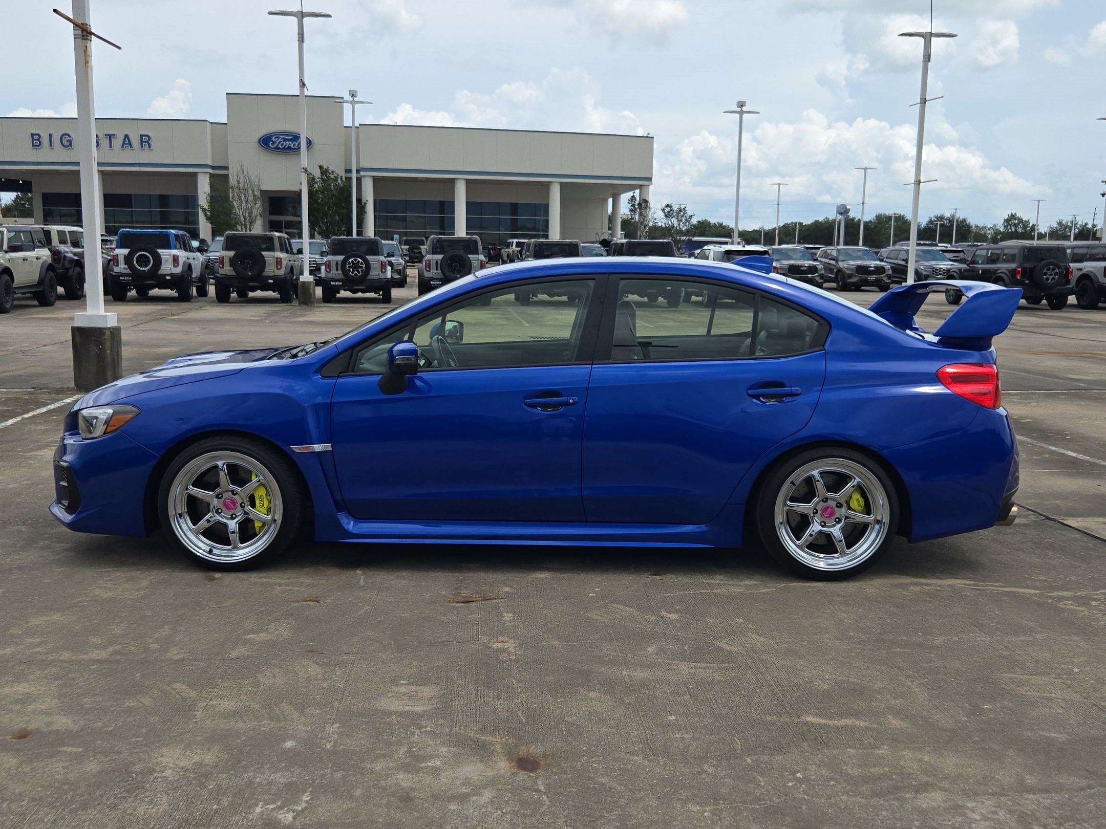 Used 2020 Subaru WRX STI AWD/4WD image 9
