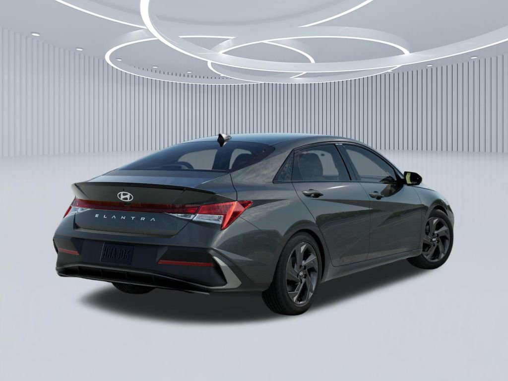 New 2026 Hyundai Elantra Sport FWD image 4