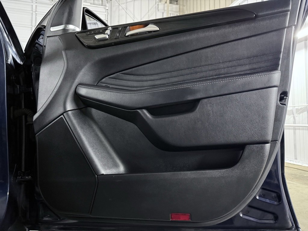 Used 2019 Mercedes-Benz GLE 43 AMG GLE 43 AMG image 31