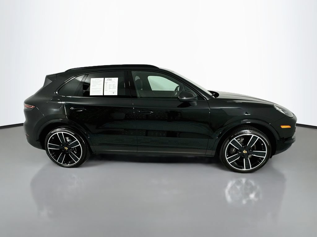 Certified 2023 Porsche Cayenne AWD/4WD image 8