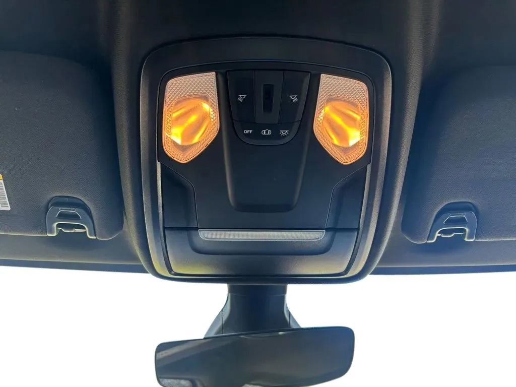 Used 2024 RAM 3500 Big Horn AWD/4WD image 20