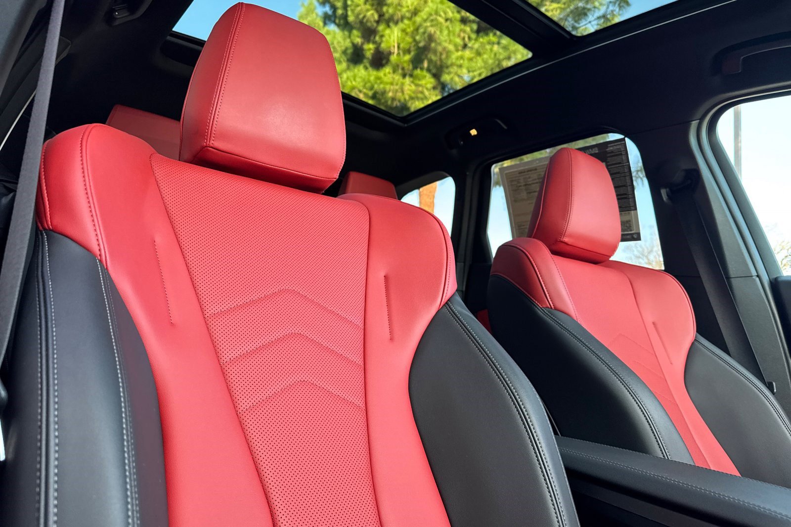 Certified 2024 BMW X1 xDrive28i w/ Premium Package image 21