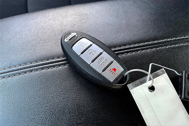 Used 2023 Nissan Sentra SV image 32