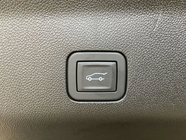 New 2026 GMC Yukon Elevation image 19