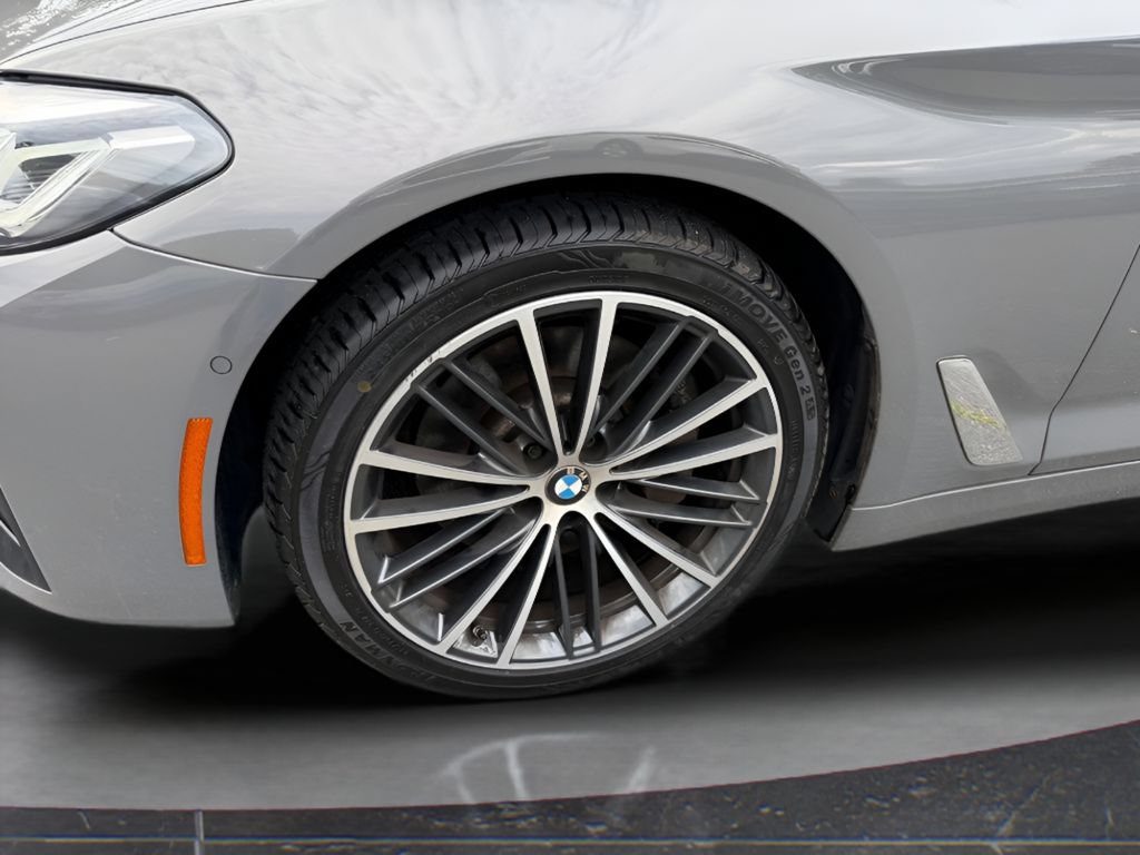 Used 2021 BMW 530i xDrive w/ Convenience Package AWD/4WD image 12