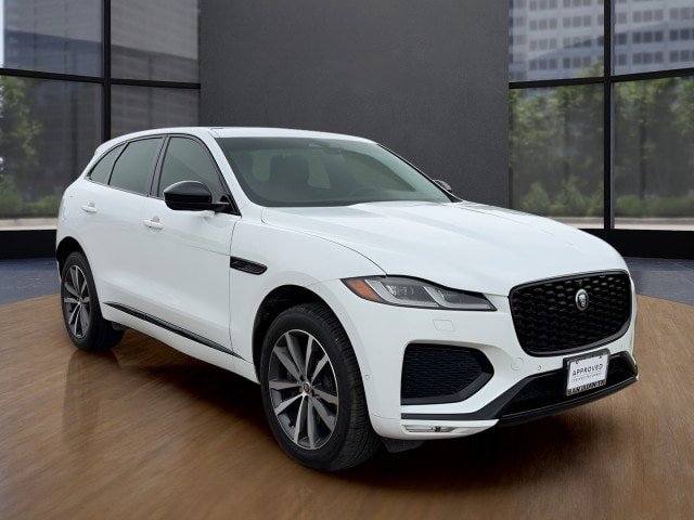 Used 2026 Jaguar F-PACE R-Dynamic S AWD/4WD image 3