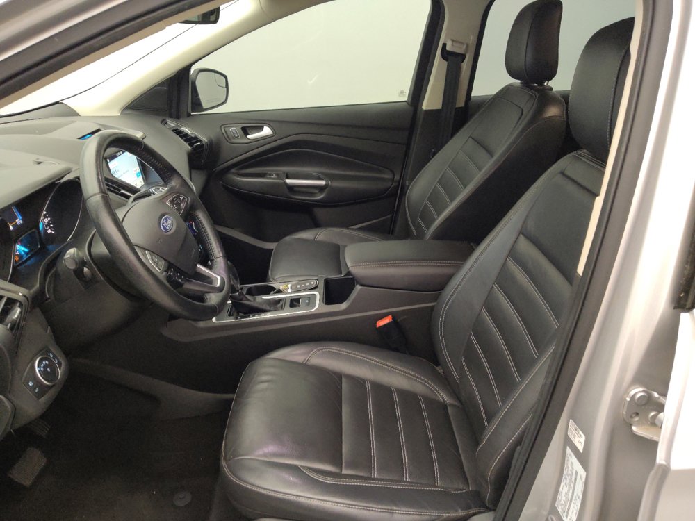 Used 2018 Ford Escape Titanium FWD image 17