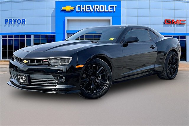 Used 2015 Chevrolet Camaro LT w/ RS Package image 3