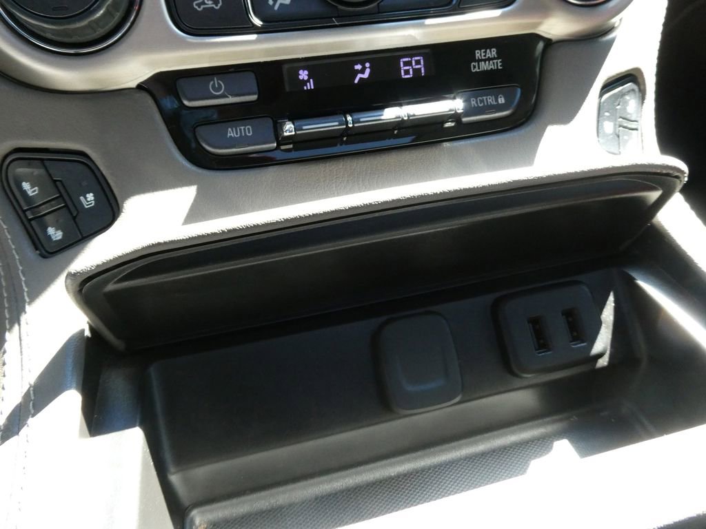 Used 2019 GMC Yukon Denali w/ Denali Ultimate Package image 36