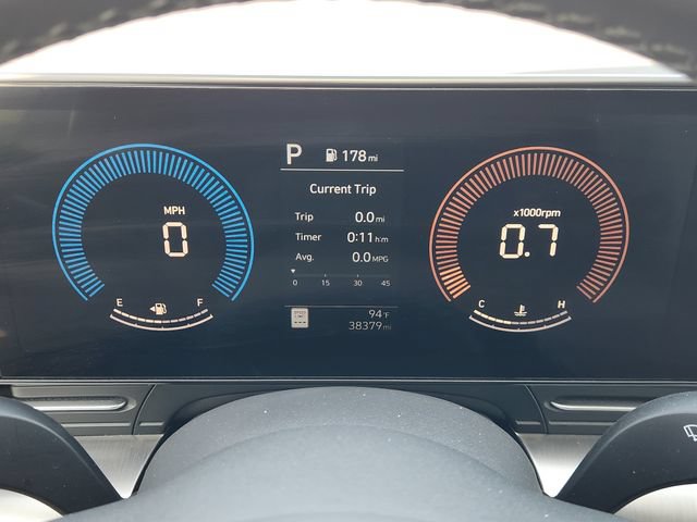Used 2025 Hyundai Kona SEL AWD/4WD image 17