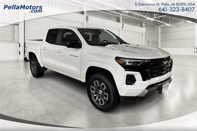 Used 2024 Chevrolet Colorado Z71 w/ Z71 Convenience Package 2